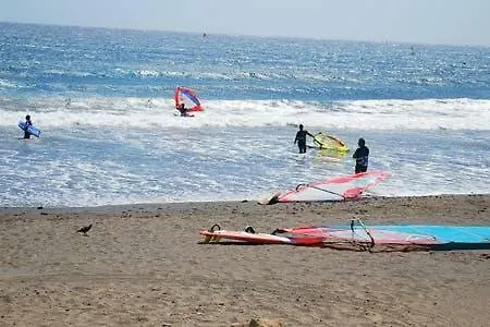 Mar, Sol, Playa Y Diversión